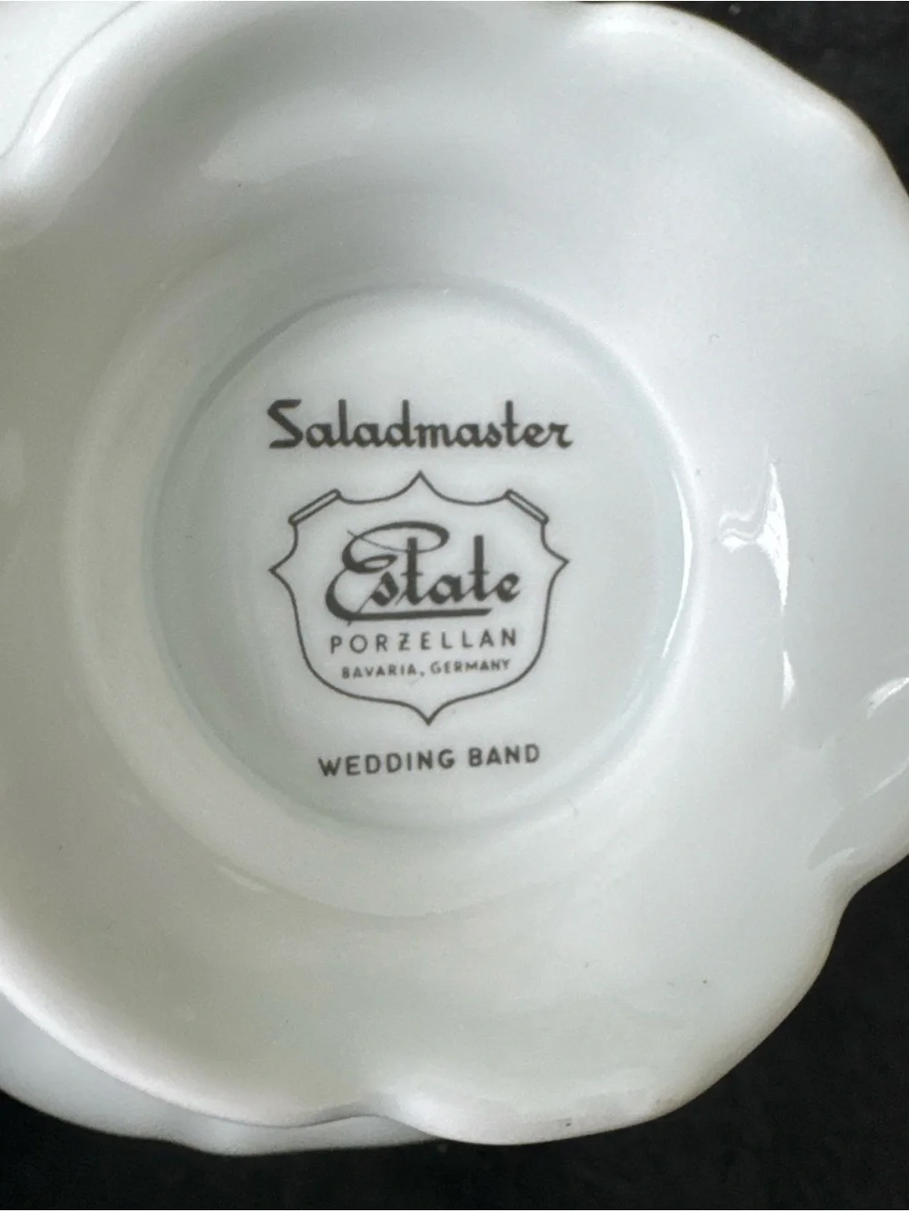 Saladmaster no good cracks